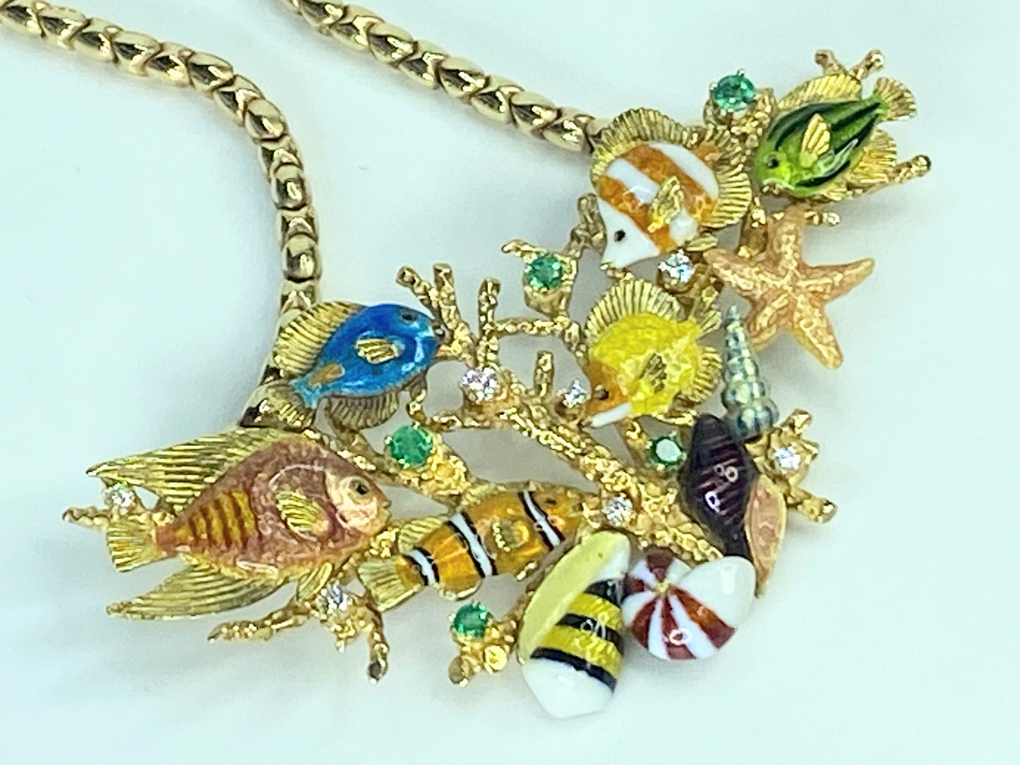 18K gold natural Emerald Diamond Enamel Colored Fish Necklace by Kabali JR884