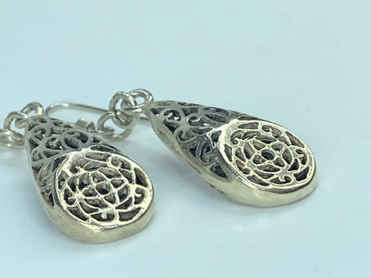Sterling Floral celtic Filigree long teadrop hanging earrings 1 7/8" 7.3g JR890