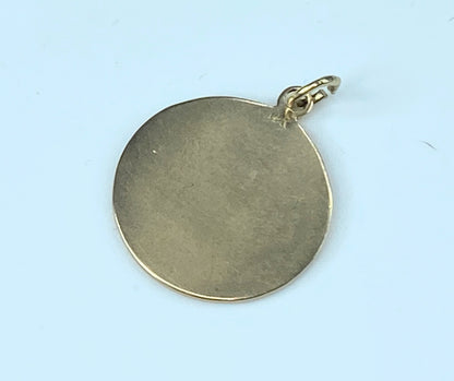 14K gold "Es a No" Not that one disc charm