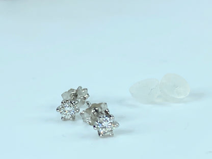 Platinum 0.22ct Round brilliant Solitaire Diamond stud earrings JR9790