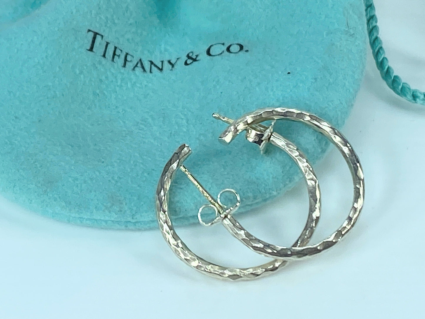 Tiffany & Co. Hammad 2.0mm Hoop Earrings 24.0mm 3.9g JR9627