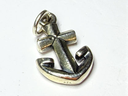 James Avery Retired Sterling Silver Mini Anchor Charm with box JR2126