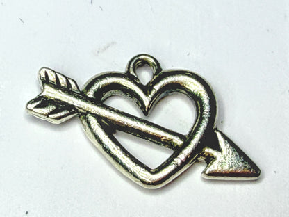James Avery Retired Sterling Silver Heart & Arrow Charm With box JR2147