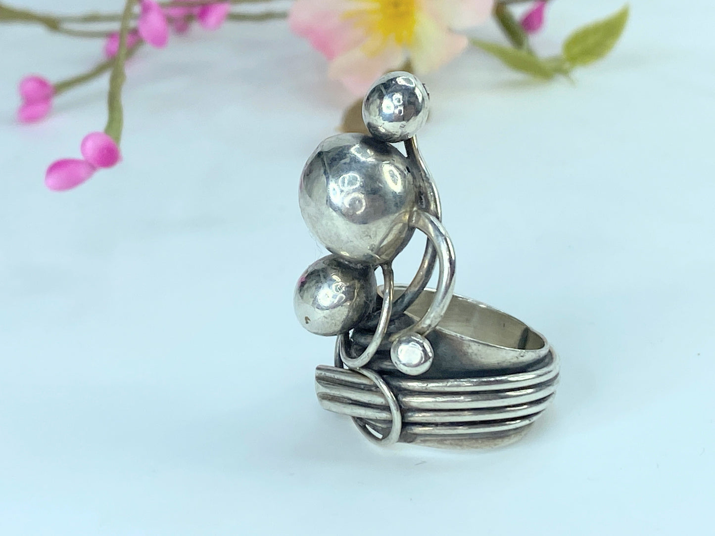 Rachel Gera Modernist Sterling spheres rings s7.5 15.4g JR9642