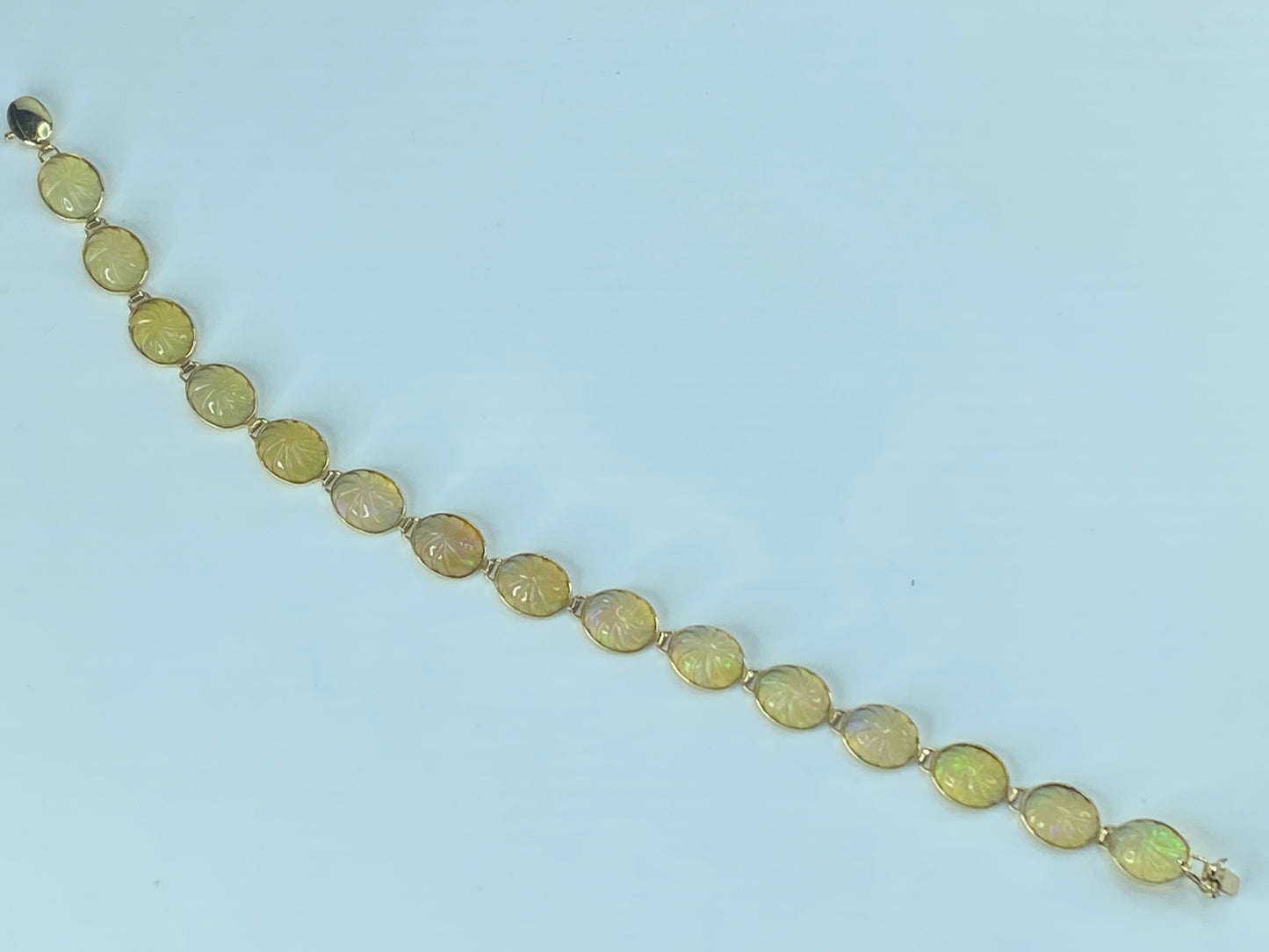 Mid-Century 14K yellow gold 28.2ct Carved oval Opal link bracelet 8.25" JR517