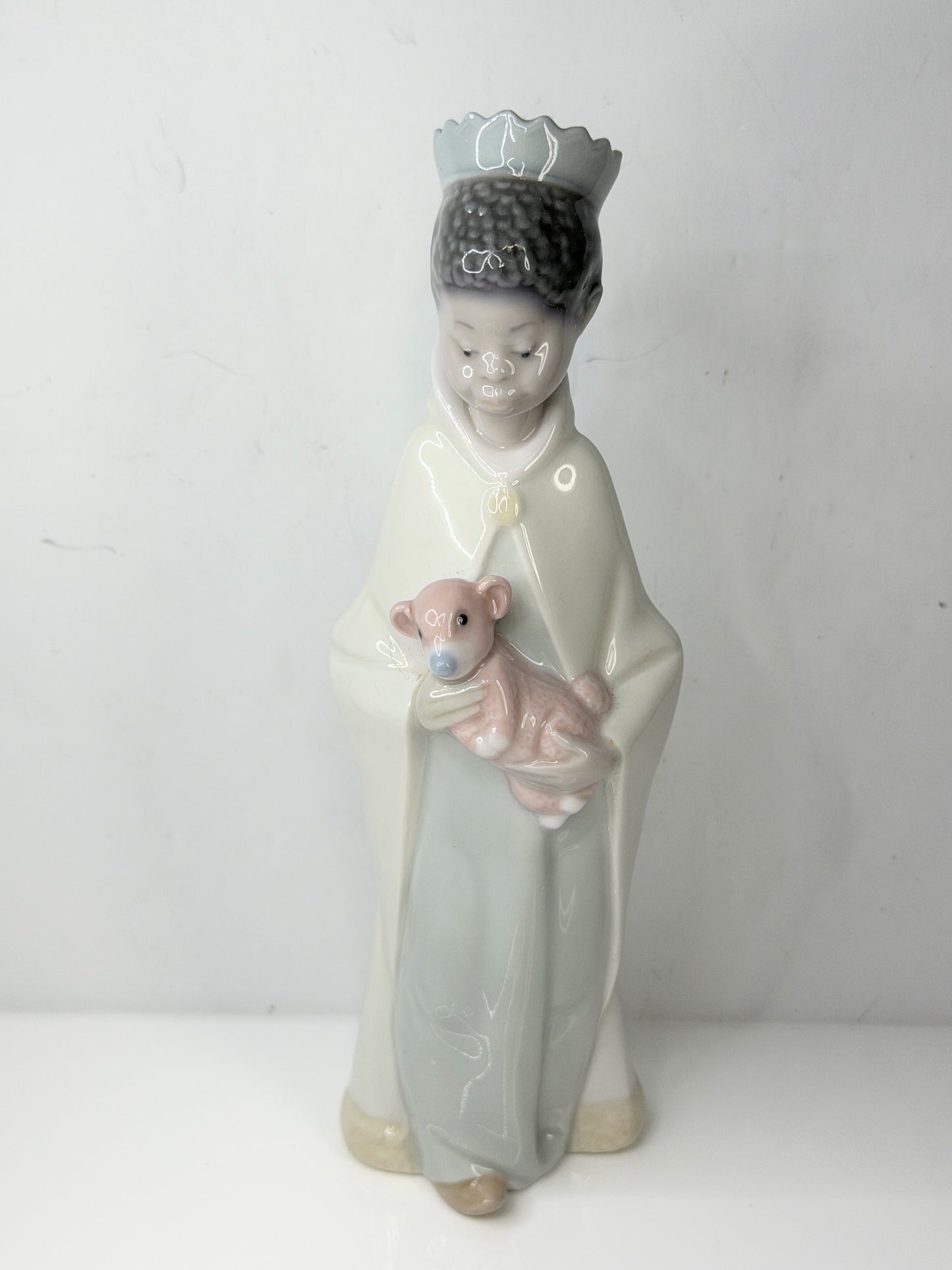 Lladro King Balthasar Retired Nativity Figurine 8.5" A841