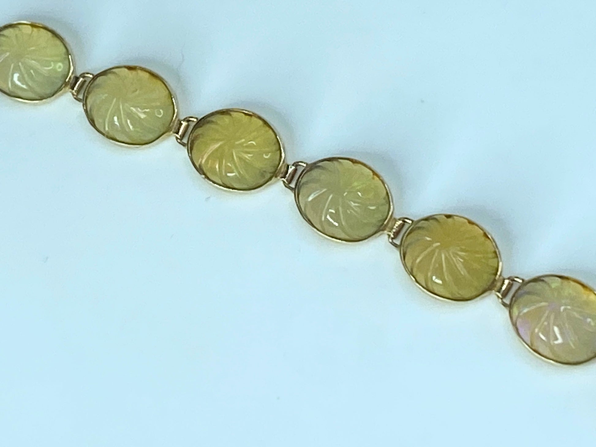 Mid-Century 14K yellow gold 28.2ct Carved oval Opal link bracelet 8.25" JR517
