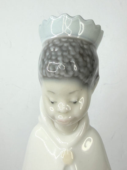 Lladro King Balthasar Retired Nativity Figurine 8.5" A841