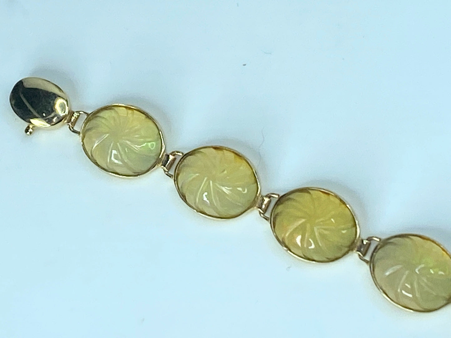 Mid-Century 14K yellow gold 28.2ct Carved oval Opal link bracelet 8.25" JR517