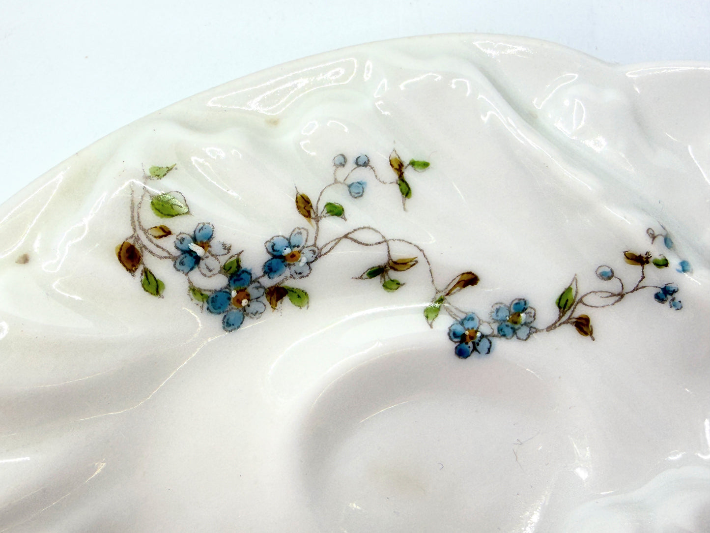 Antique Haviland Limoges Forget-Me-Not Oyster Plate A835