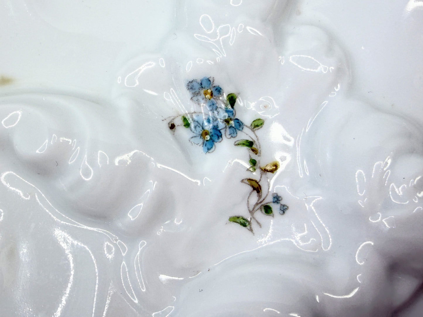 Antique Haviland Limoges Forget-Me-Not Oyster Plate A835