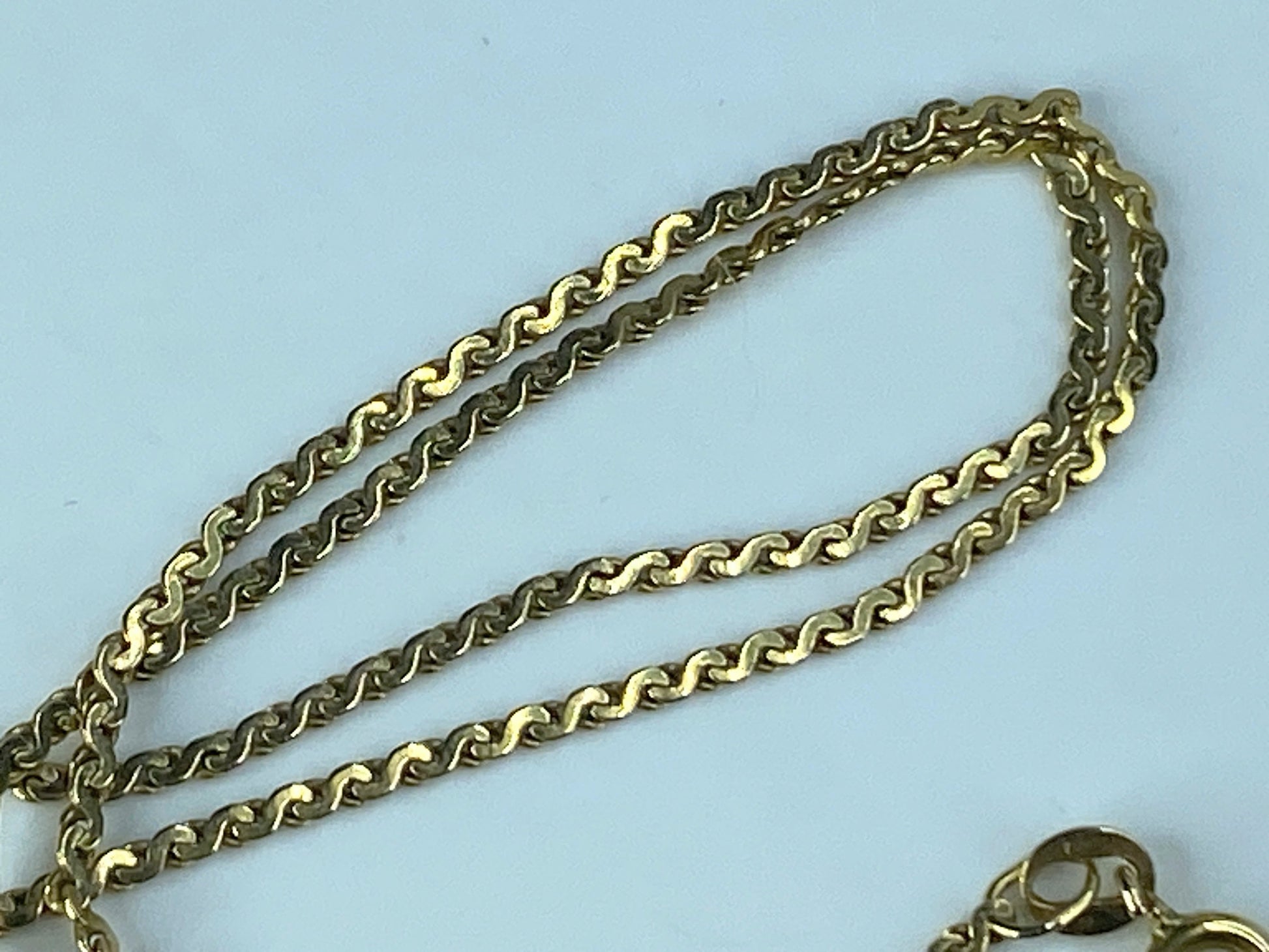 Italy 14K yellow gold 1.6mm Serpentine "S" chain necklace 1 1/4" 4.2g JR475