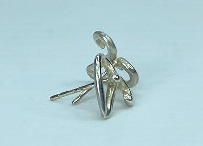 Rare Tiffany & Co Tiffany Zodiac Aries sterling stud earrings JR905