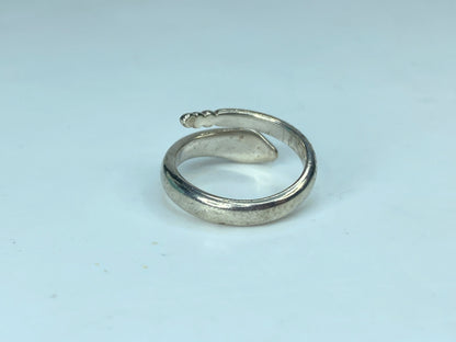 Elsa Peretti for Tiffany & co. sterling silver Snake ring, Spain s6 4.5g JR914
