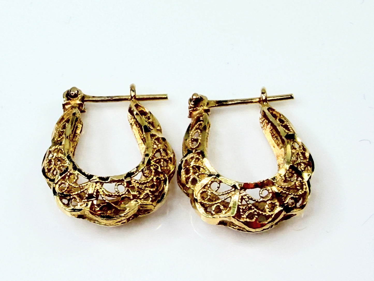Vintage 14K Gold Textured Hoop Earrings 20mm JR1429