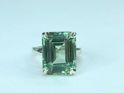 Tiffany & Co. 10 Carat Emerald Cut Prasiolite Silver Cocktail Ring s6 7.9g JR910