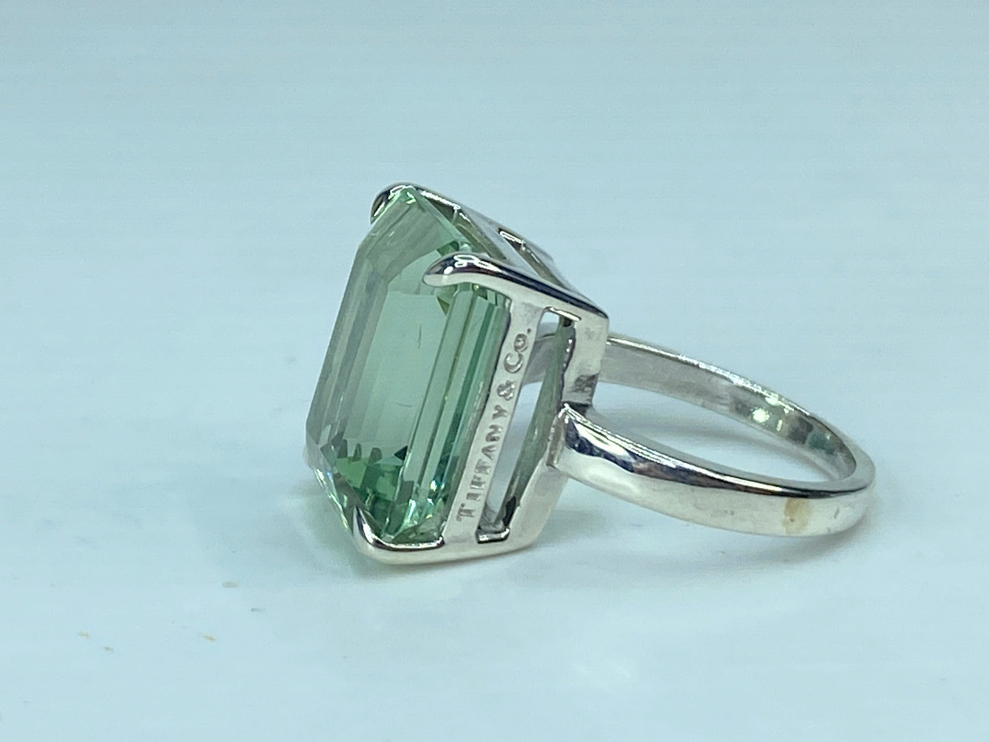 Tiffany & Co. 10 Carat Emerald Cut Prasiolite Silver Cocktail Ring s6 7.9g JR910