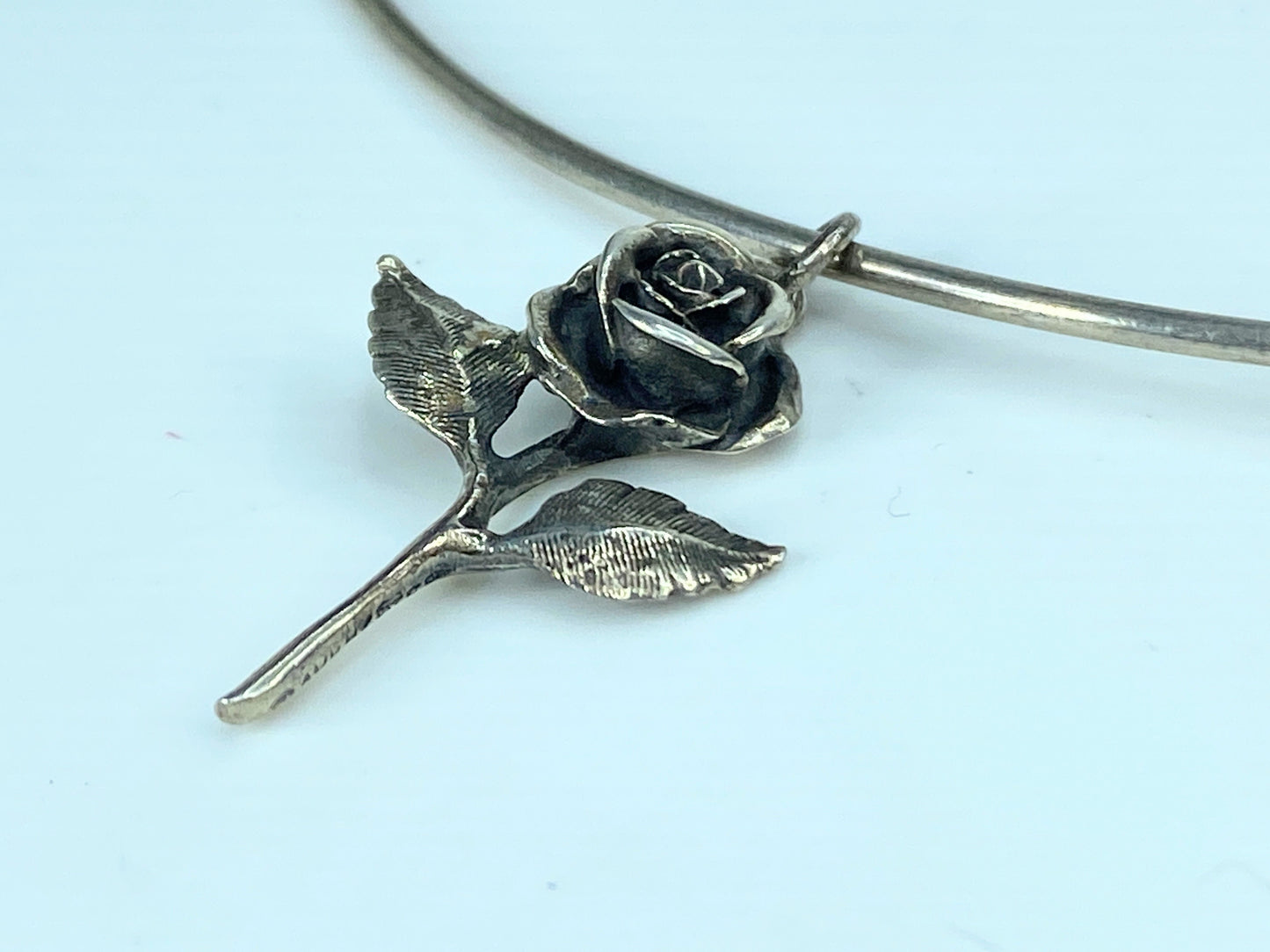 James Avery Sterling Silver 925 Hammered Choker Collar Necklace W/ Rose JR915