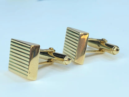 Tiffany & Co. 14K gold ribbed Cufflink w/pouch