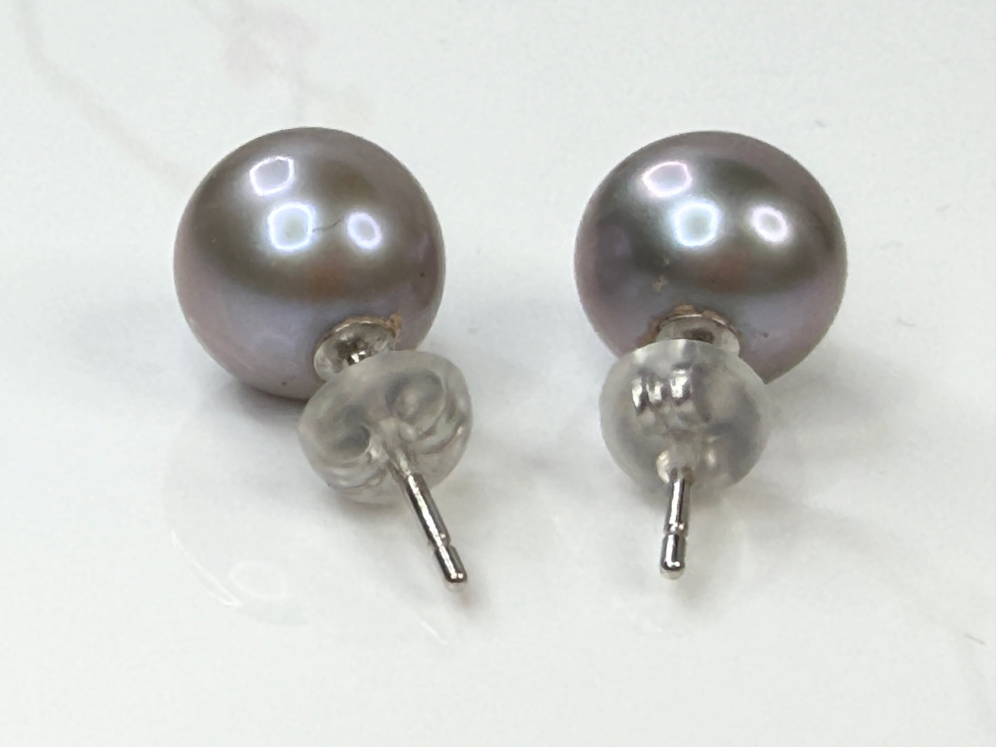 Vintage 9.4mm Black Pearl 14K Gold Stud Earrings JR1439