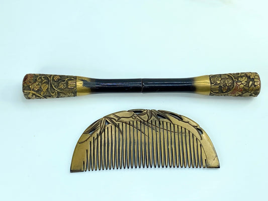 Japanese cased gilt lacquer comb/Kanzashi Meiji period floral spray Signed GS596