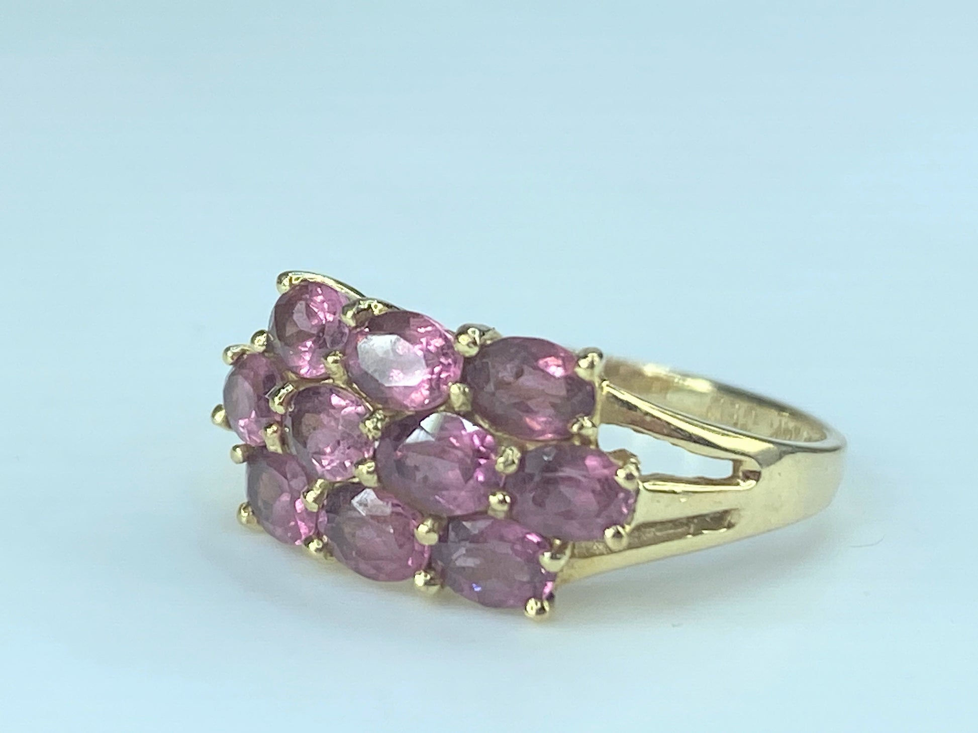 14K yellow gold natural oval Garnet cluster ring s6.75 4.9g JR468