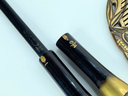 Japanese cased gilt lacquer comb/Kanzashi Meiji period floral spray Signed GS596