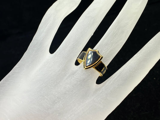 Victorian 18K yellow gold Onyx Enamel mourning ring