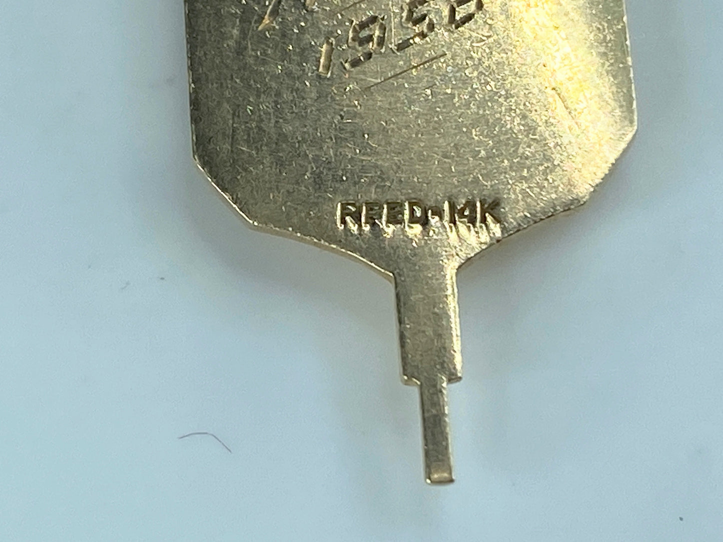 c1958's 14K yellow gold Fraternity black enamel fob 5.4g 1 3/8" JR527