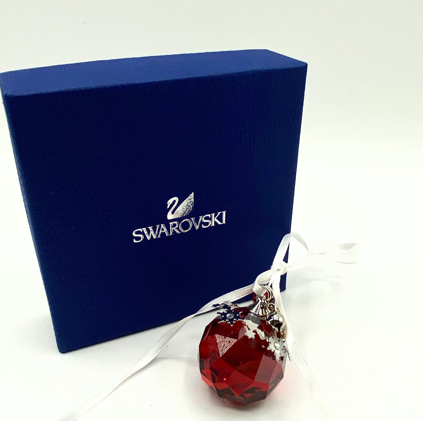 Swarovski Christmas Xmas Ornament - Ball, Light Siam Satin 1144685 XN22