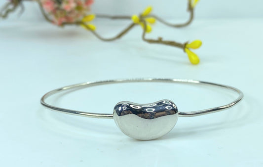 Vintage Tiffany & Co. Elsa Peretti Bean Bangle in Sterling Silver 8" 7.5g JR920