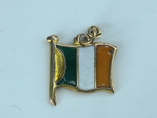 9K English yellow gold Ireland Enamel charm pendant 13mm 1.3g JR530
