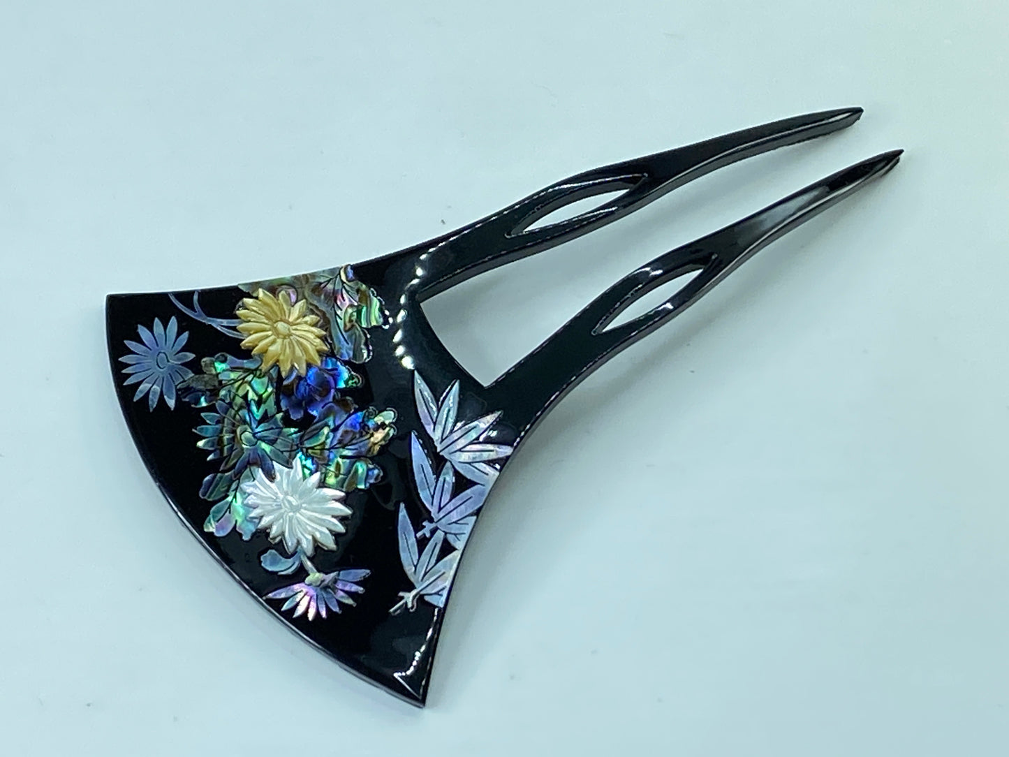 Japanese Black lacquer MOP Chrysanthemum bamboo markie 5 1/8" x 3 1/4" GS619