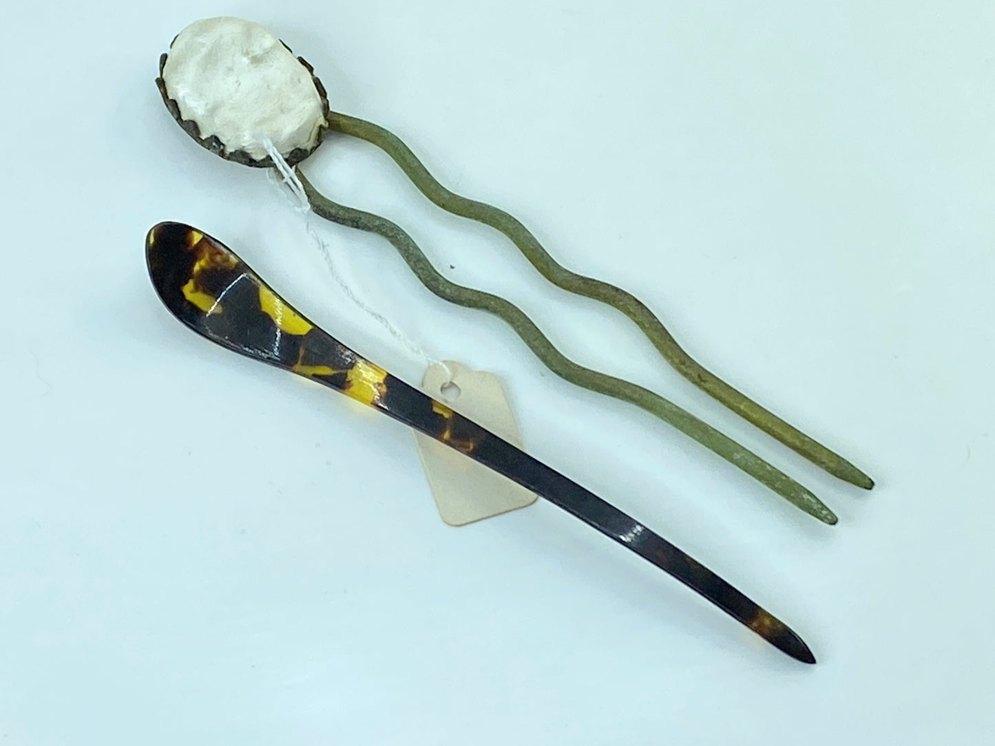 Antique Japanese metal Pearl clay fork and faux tortoise hairpin stick GS623