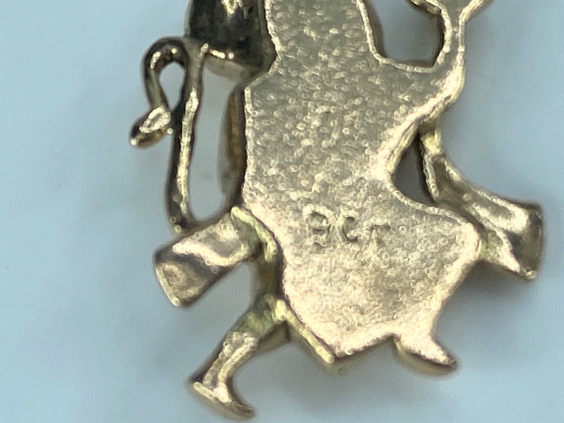 9K yellow gold Gold Hindu God Jisha Hanuman Pendant 23x14.8mm 3,7g JR534