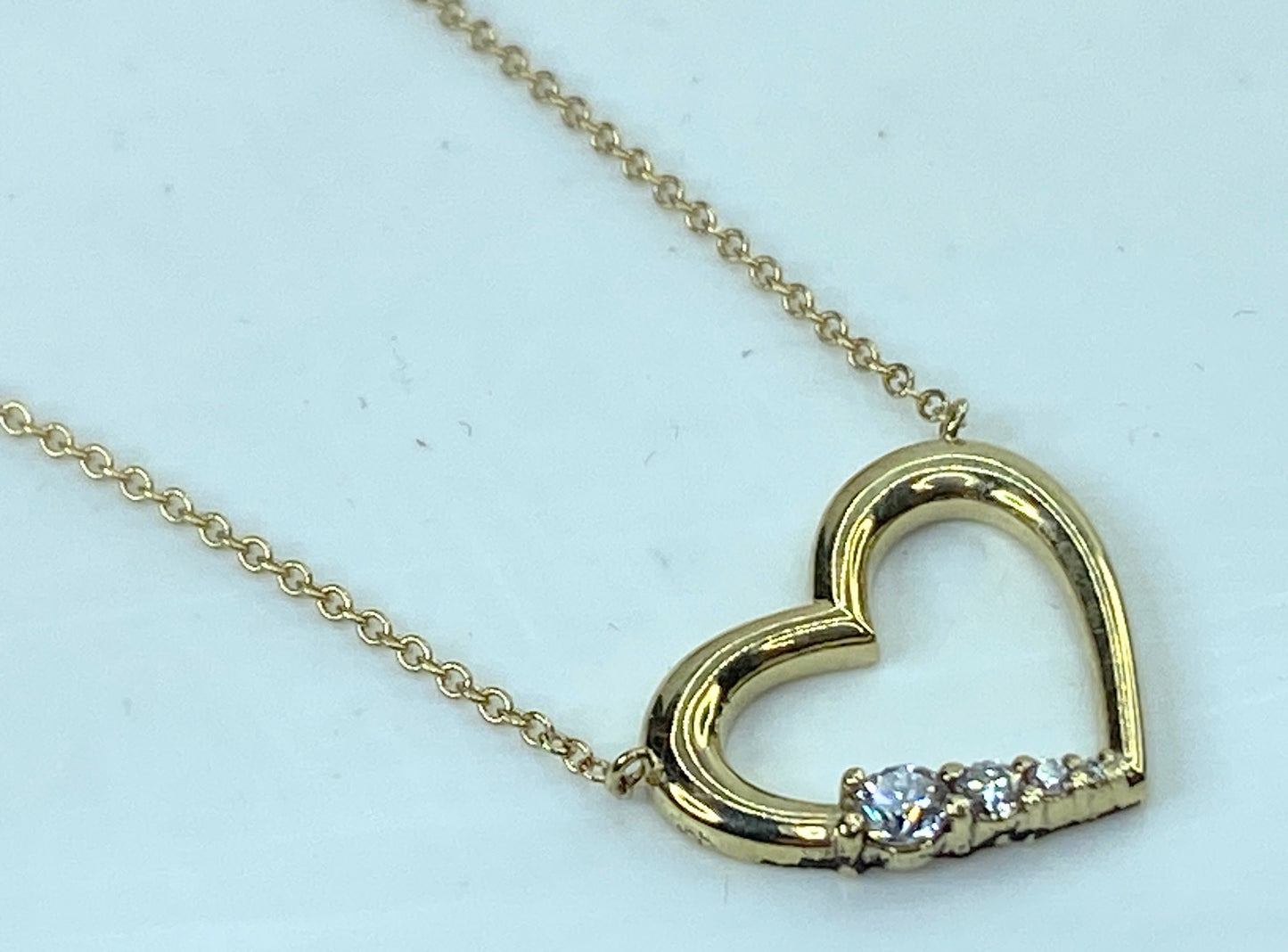 14K gold 0.155ct round brilliant diamond Heart pendant necklace 2.9g 16" JR924