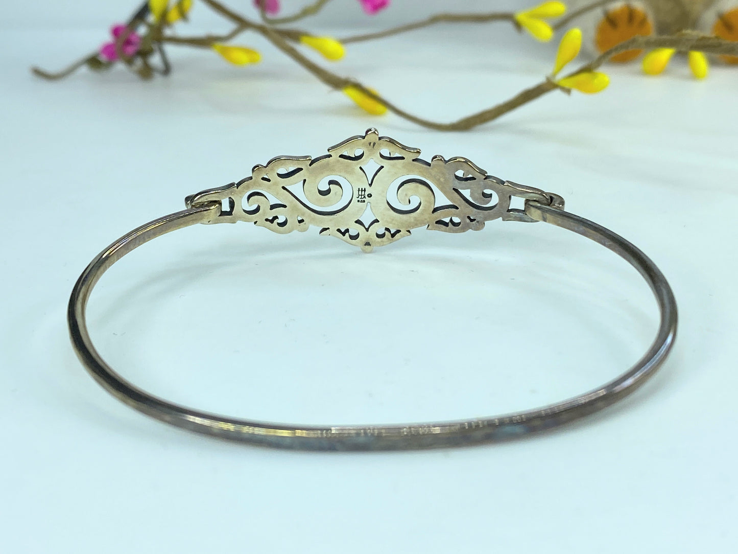 James Avery Sterling Silver Swirl Hinged Bangle Bracelet 8.5" 9.3g JR932