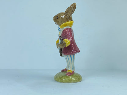 Royal Doulton 1981 “Mr. Bunnybeat” - “Strumming” Figurine DB 16