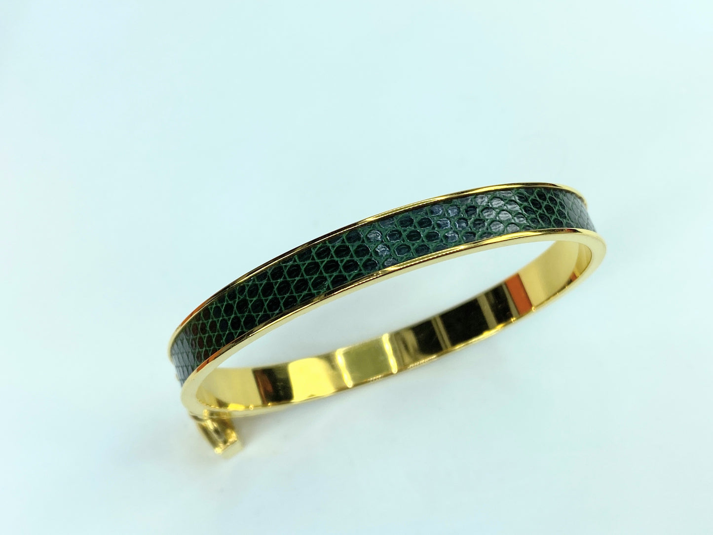 Vintage Hermes Kelly Lock Cadena Green Lizard Skin Gold Plated Bangle 7.5" GS626