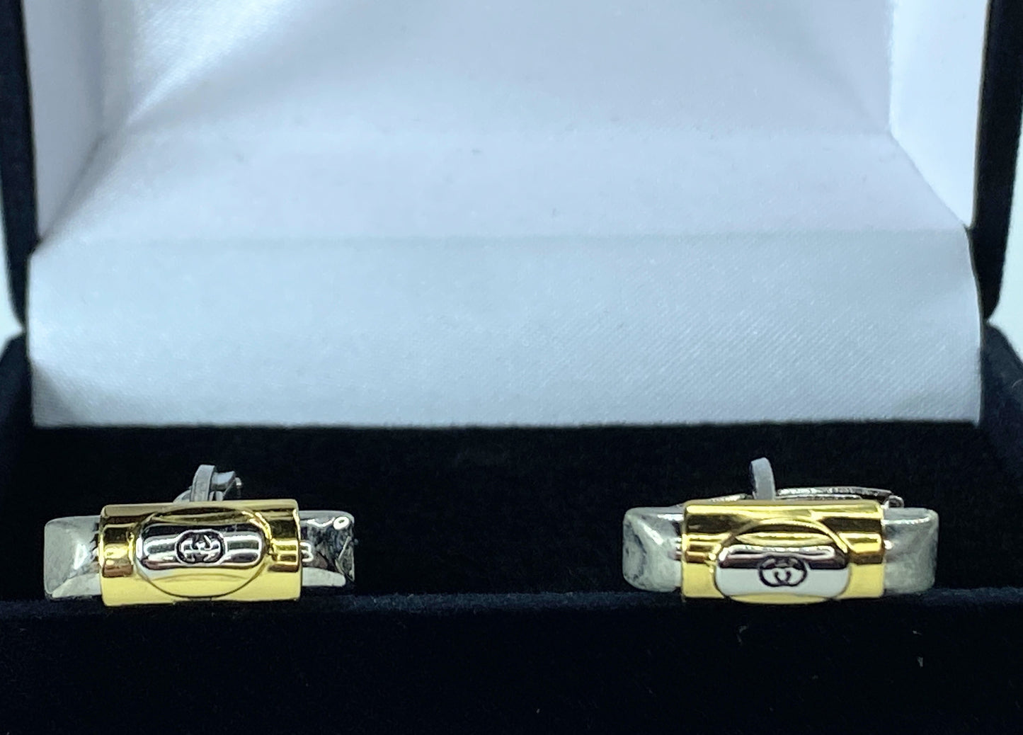 Italy Gucci Gold Silver Tone Metal GG Logo Cufflinks Authentic GS79