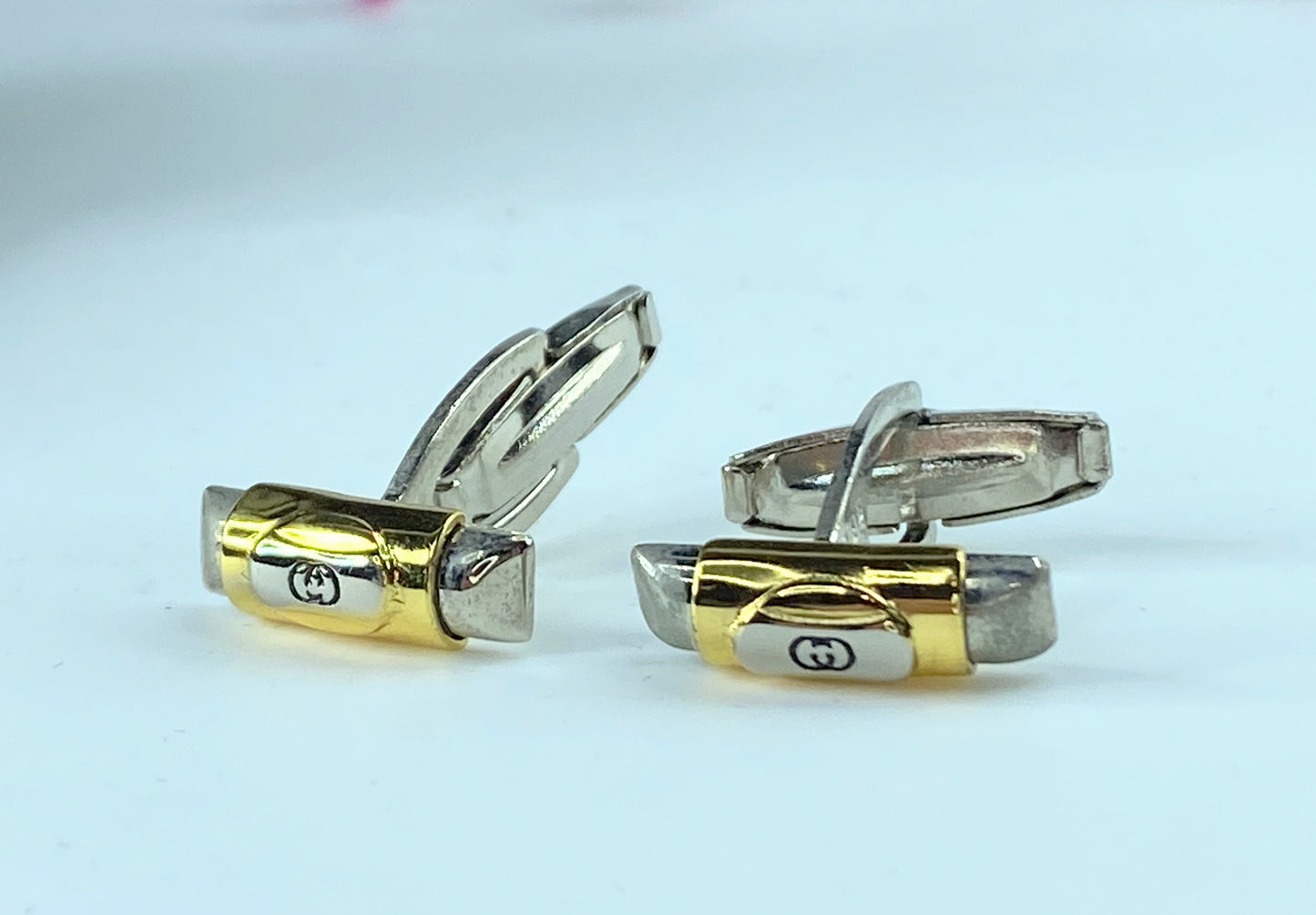 Italy Gucci Gold Silver Tone Metal GG Logo Cufflinks Authentic GS79