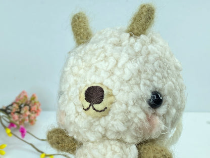 Japan handmade wool felt little "Kaoru" wild sheep doll 4 3/4" x 3 1/4" A390