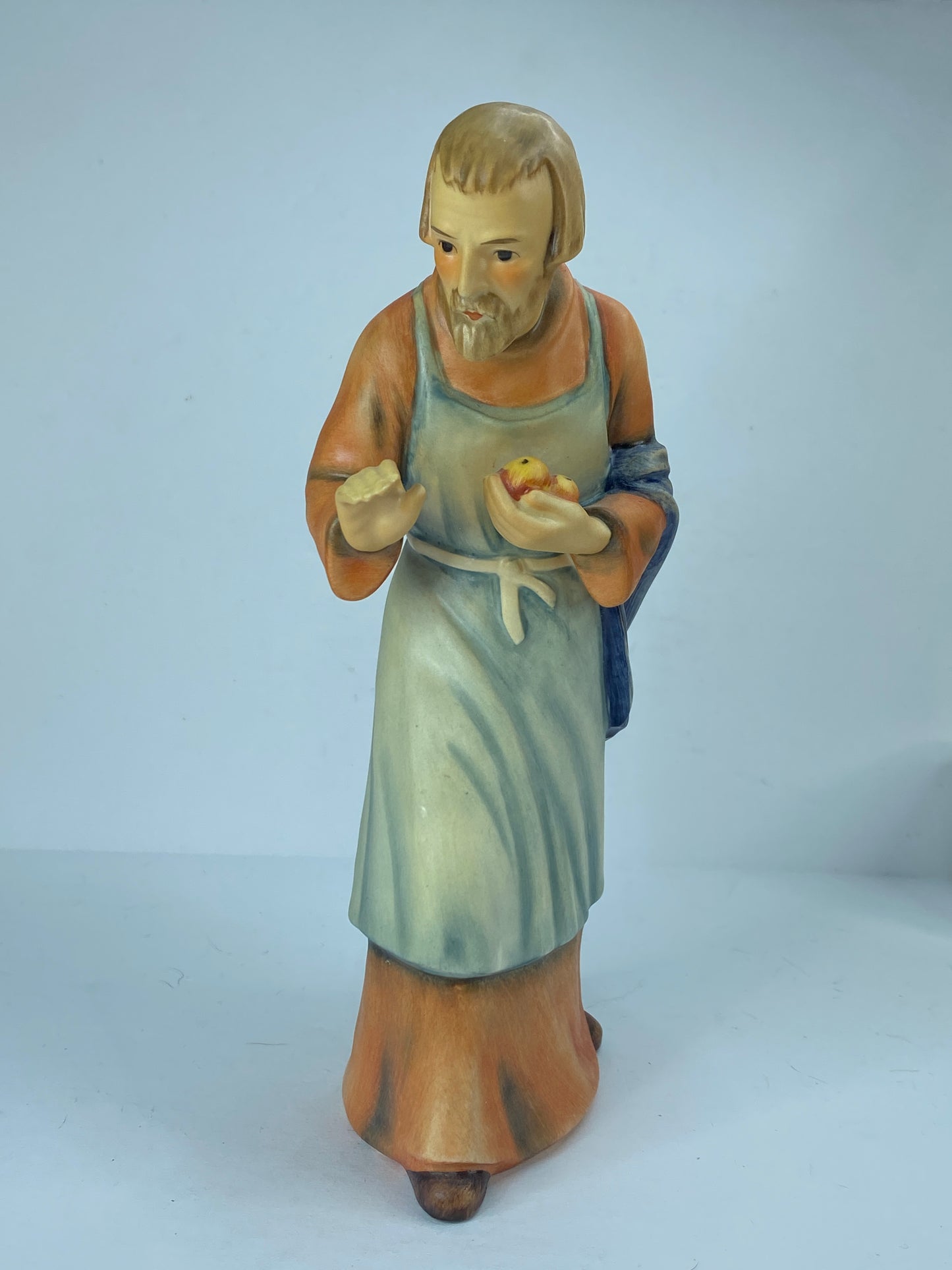 Hummel nativity #214/b/i "joseph" 7.5" mint