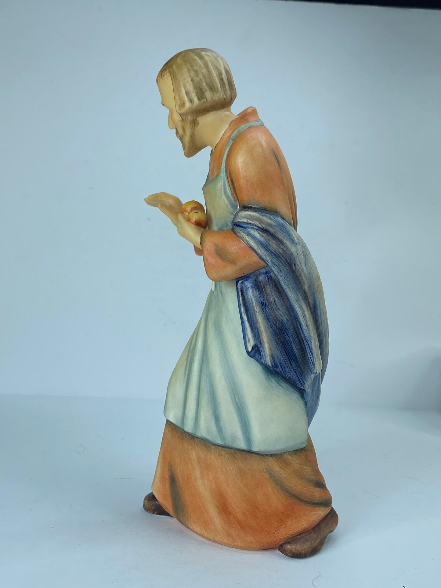 Hummel nativity #214/b/i "joseph" 7.5" mint