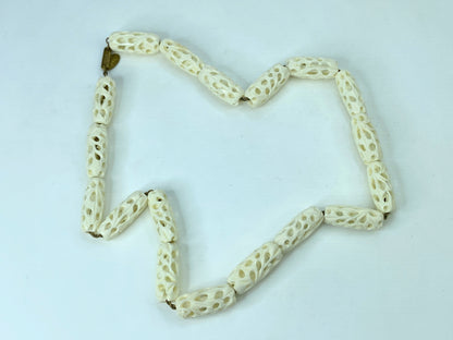 Miriam Haskell white bakelite? carved moveable inside necklace Pat 3427961 GS635