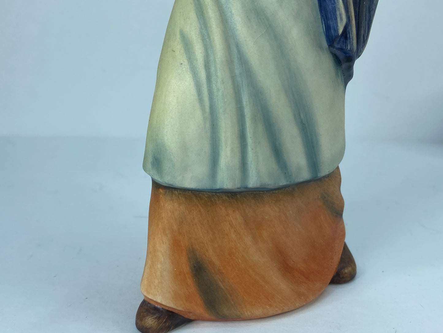 Hummel nativity #214/b/i "joseph" 7.5" mint