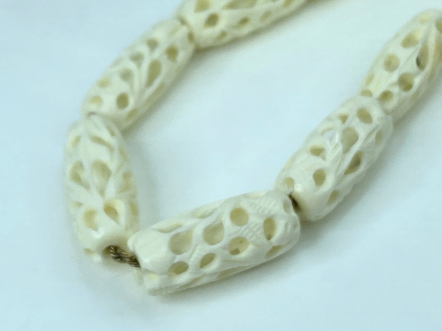 Miriam Haskell white bakelite? carved moveable inside necklace Pat 3427961 GS635