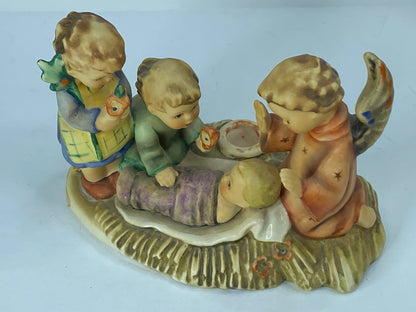 Goebel Hummel Figurine Silent Night Candle Holder #54