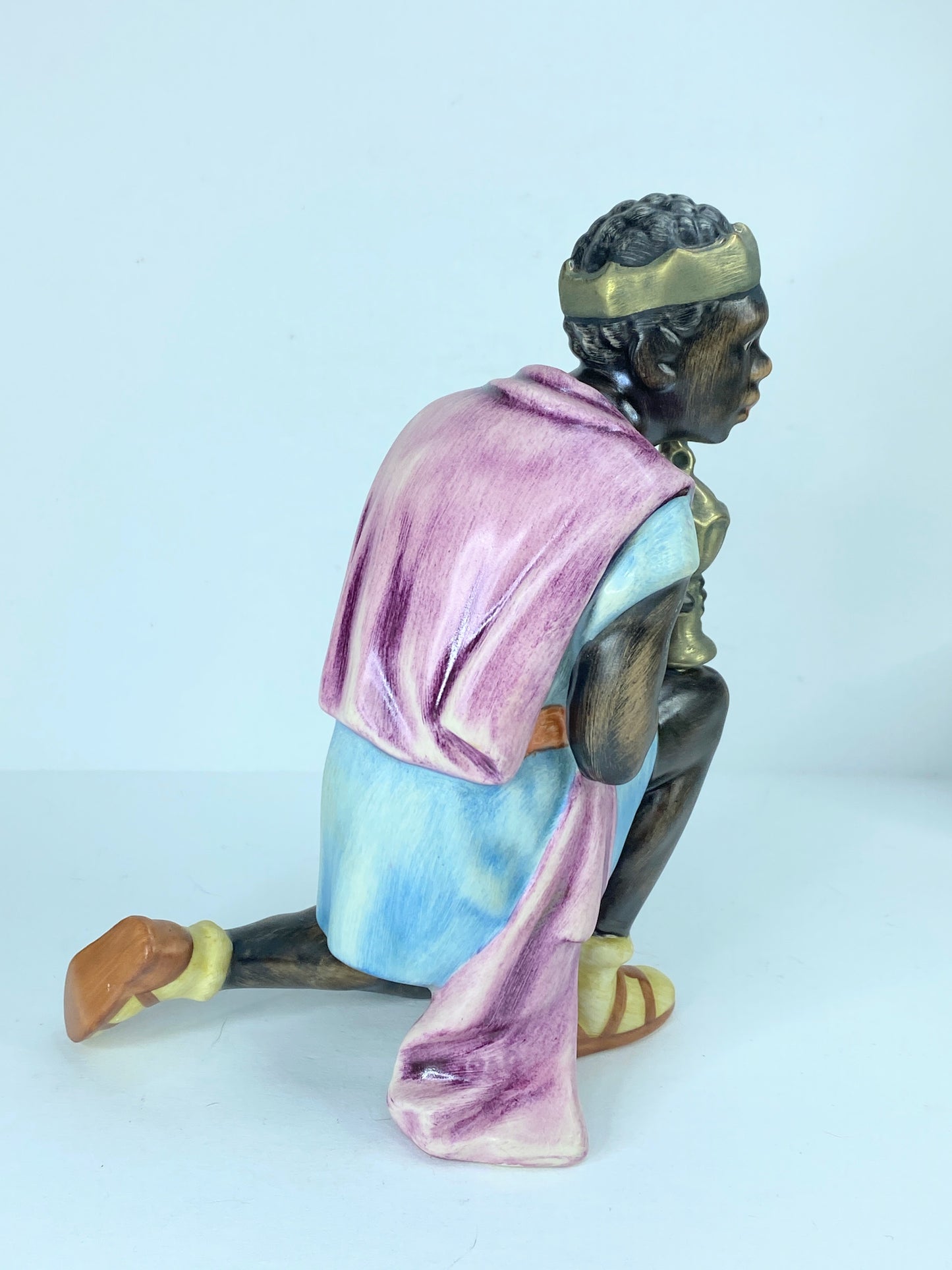 GOEBEL NATIVITY KING Kneeling Moorish Black Wise Man