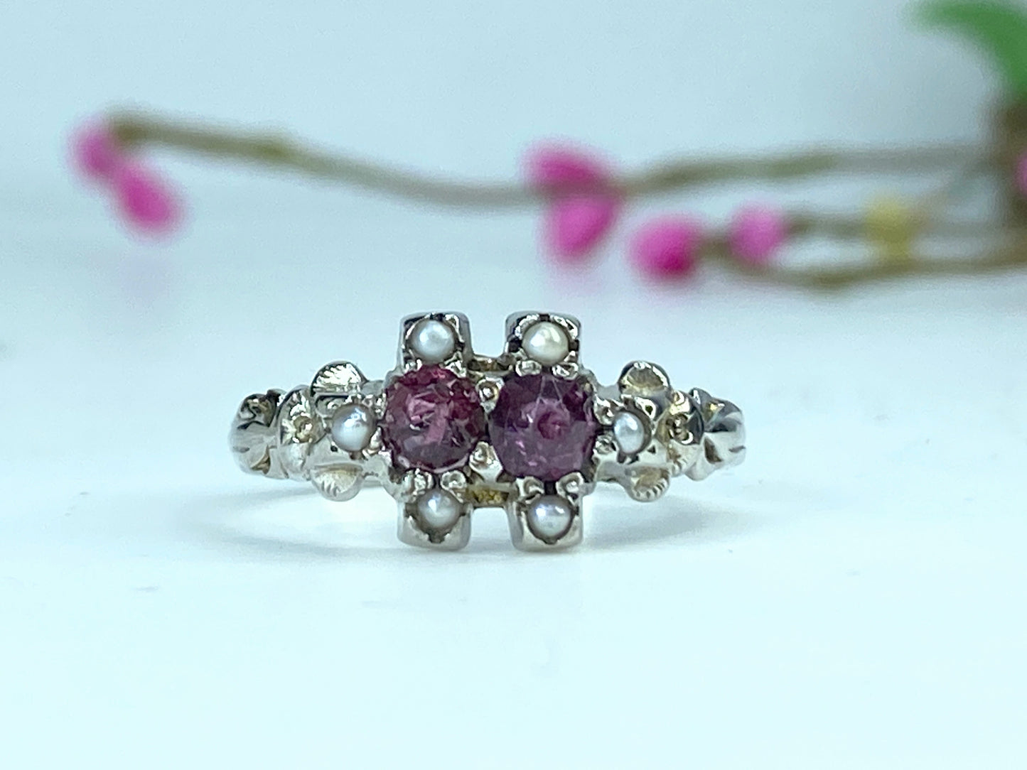 Art Deco 14K white gold Garnet & Seed Pearl ring 2.5g s7 JR9623